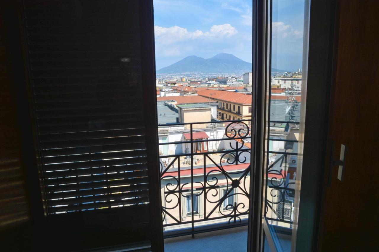 Furture'Rooms Νάπολη Εξωτερικό φωτογραφία